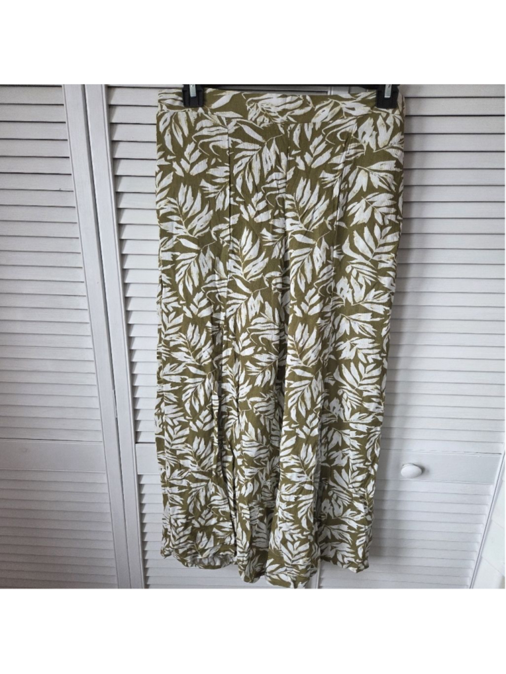 Women's CONTEMPO Green & White Leaf Print Wide Leg Pants with 2 Slits M